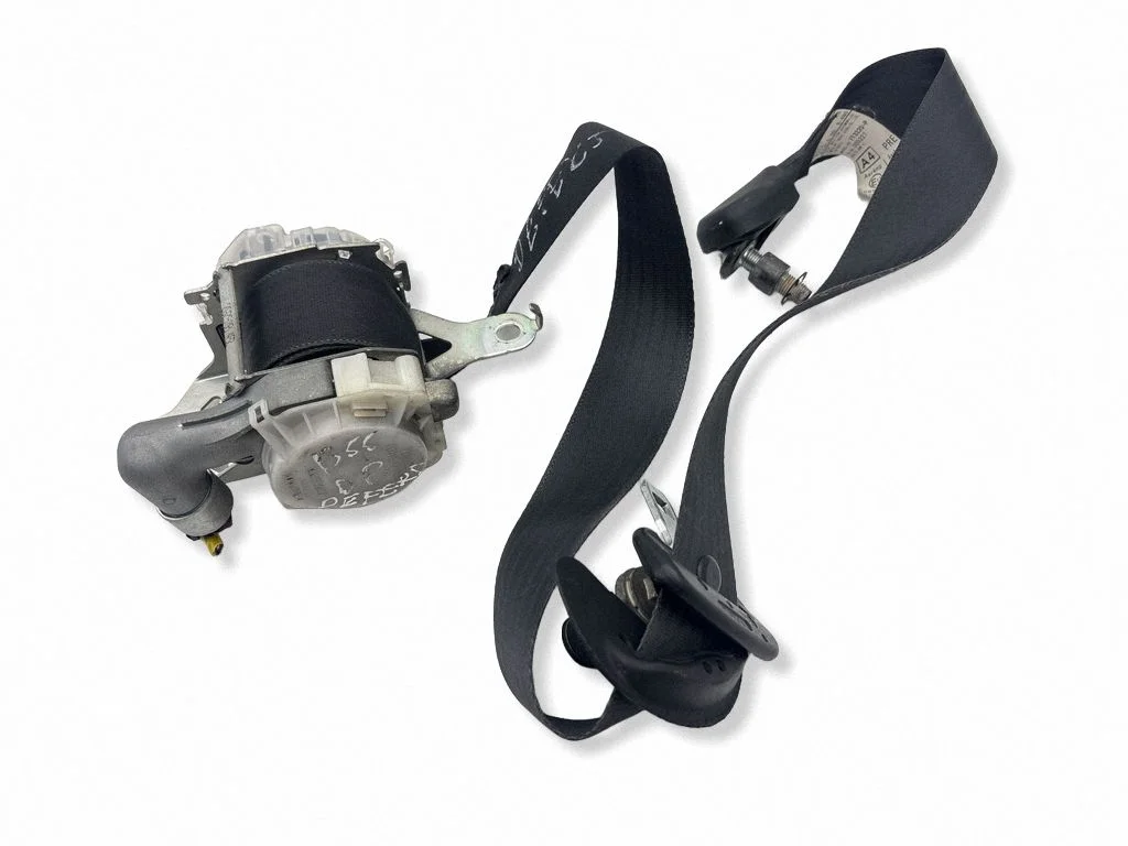 Front seatbelt – Toyota GT 86 (2012-2021)