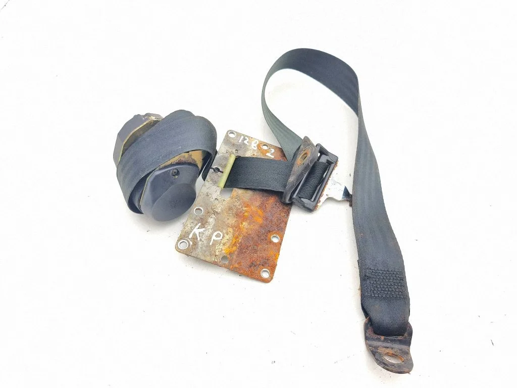 Front seatbelt KRT222052 – Rolls-Royce Silver Spur (1980-1998)