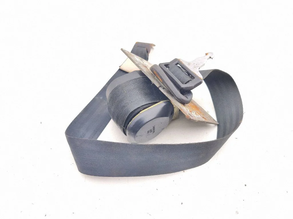 Front seatbelt KR222052 – Rolls-Royce Silver Spur (1980-1998)