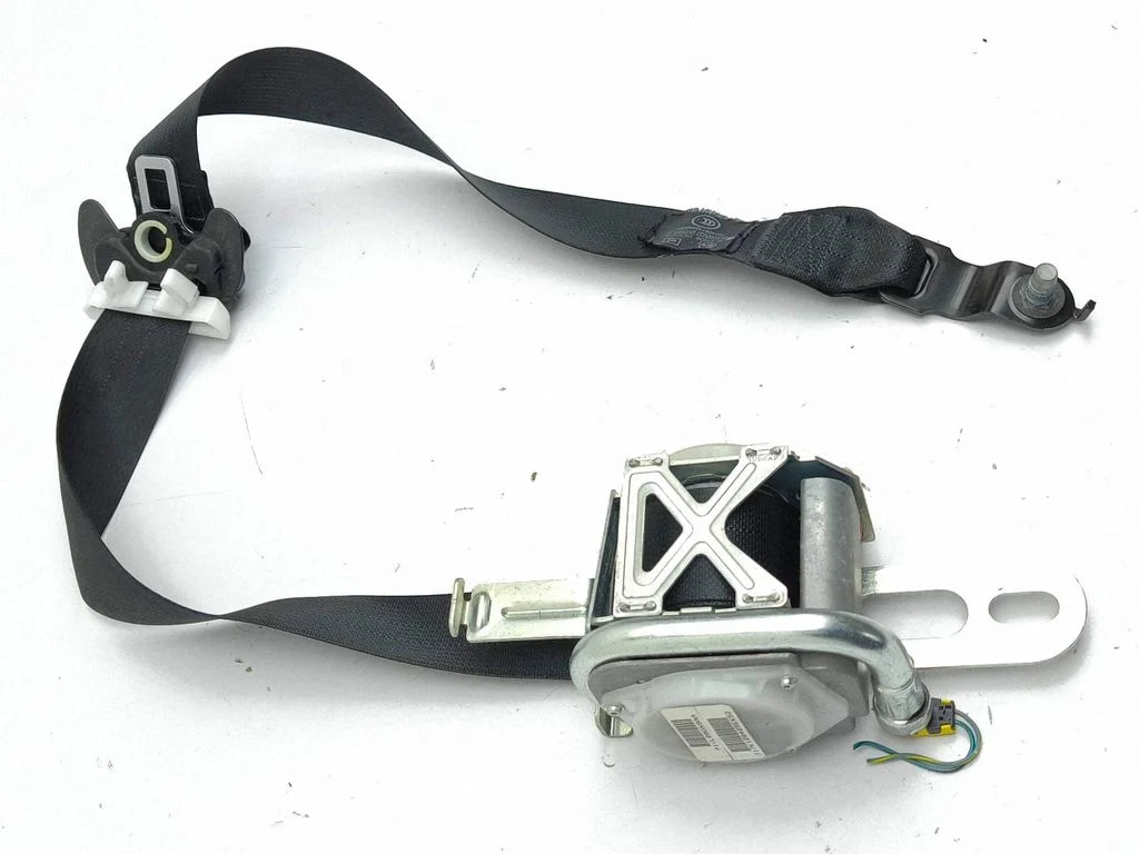 Front seatbelt P1VL09DX9AA