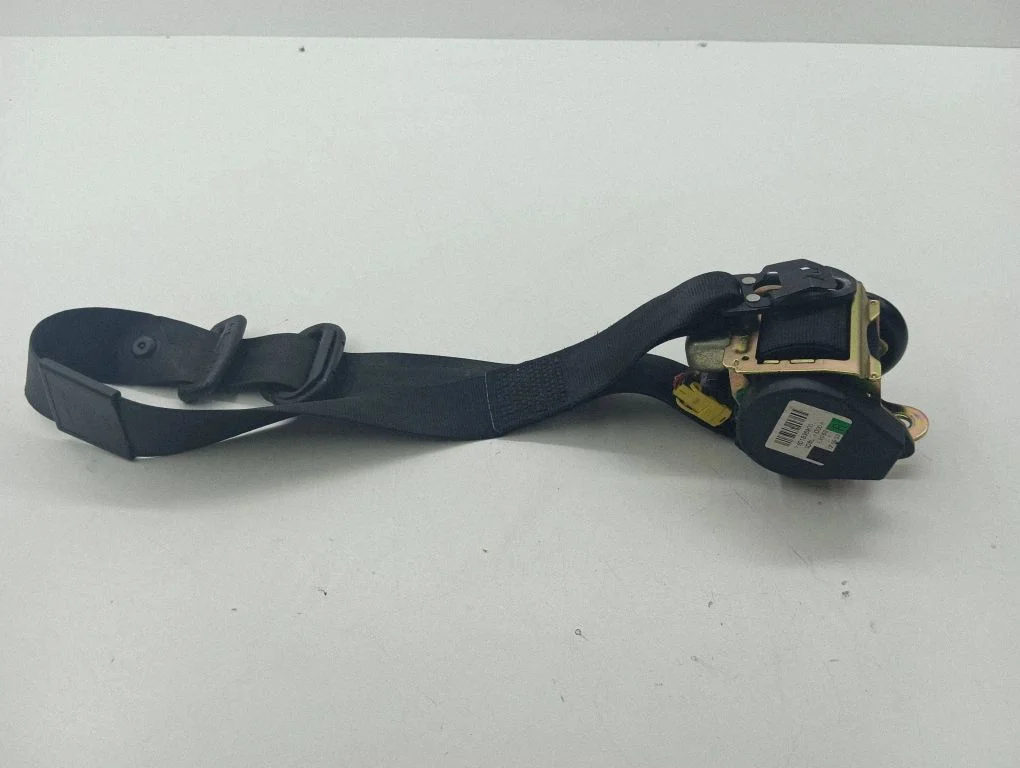 Front seatbelt 4E0857705