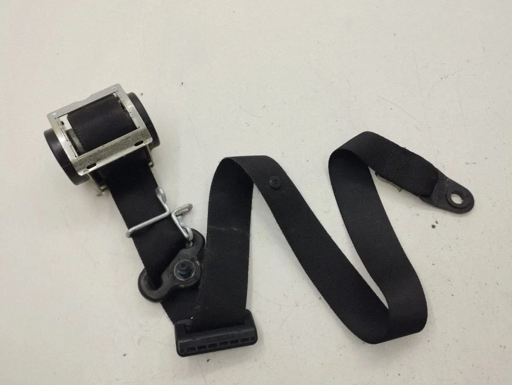 Front seatbelt 8V41S61294AC