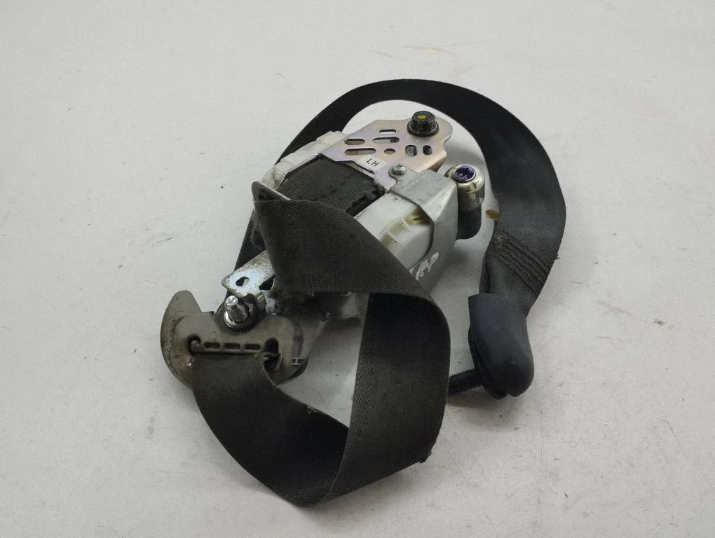 Front seatbelt – Hyundai i30 (2007-2012)