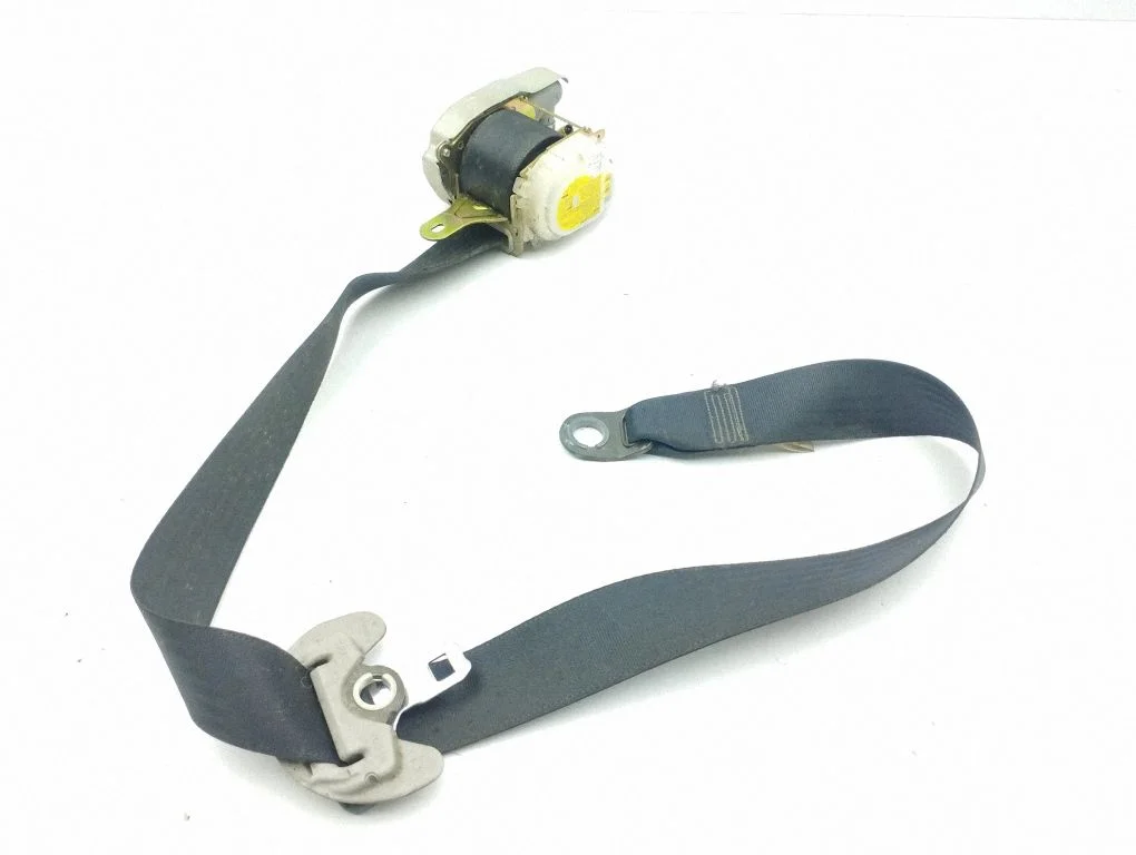 Front seatbelt 7P1150P