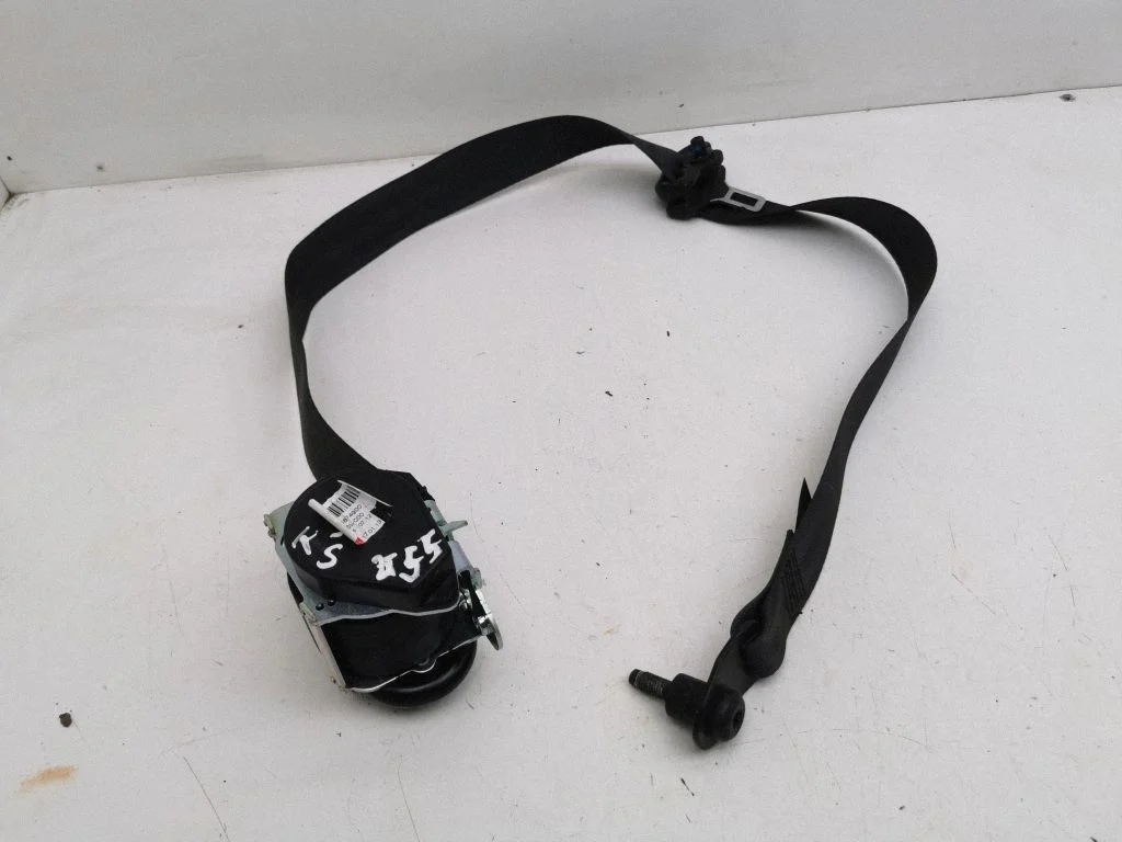 Front seatbelt AM51R61295ACW