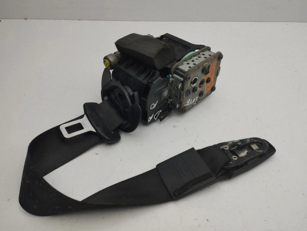 Front seatbelt 4G8857706D