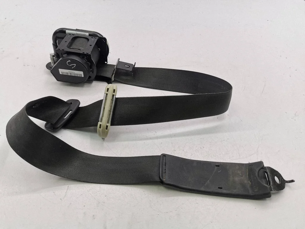 Front seatbelt 81450T1GE0