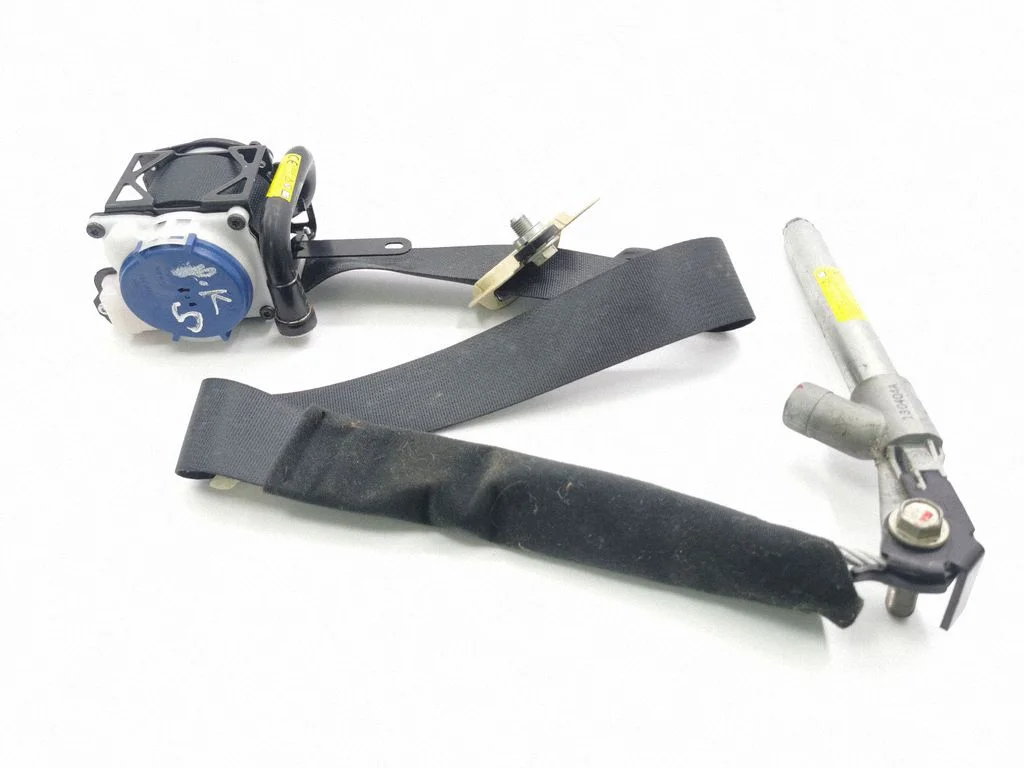 Front seatbelt TKAH2EN306