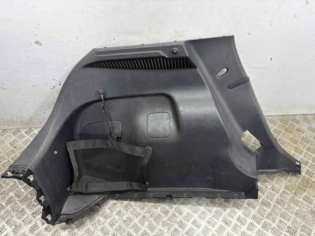 Trunk/boot lower side trim panel 849515SH0B