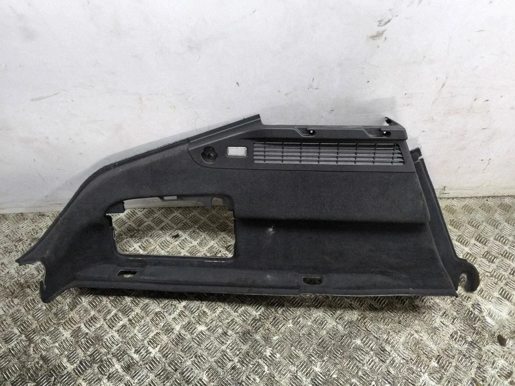 Trunk/boot lower side trim panel 4G8863887B
