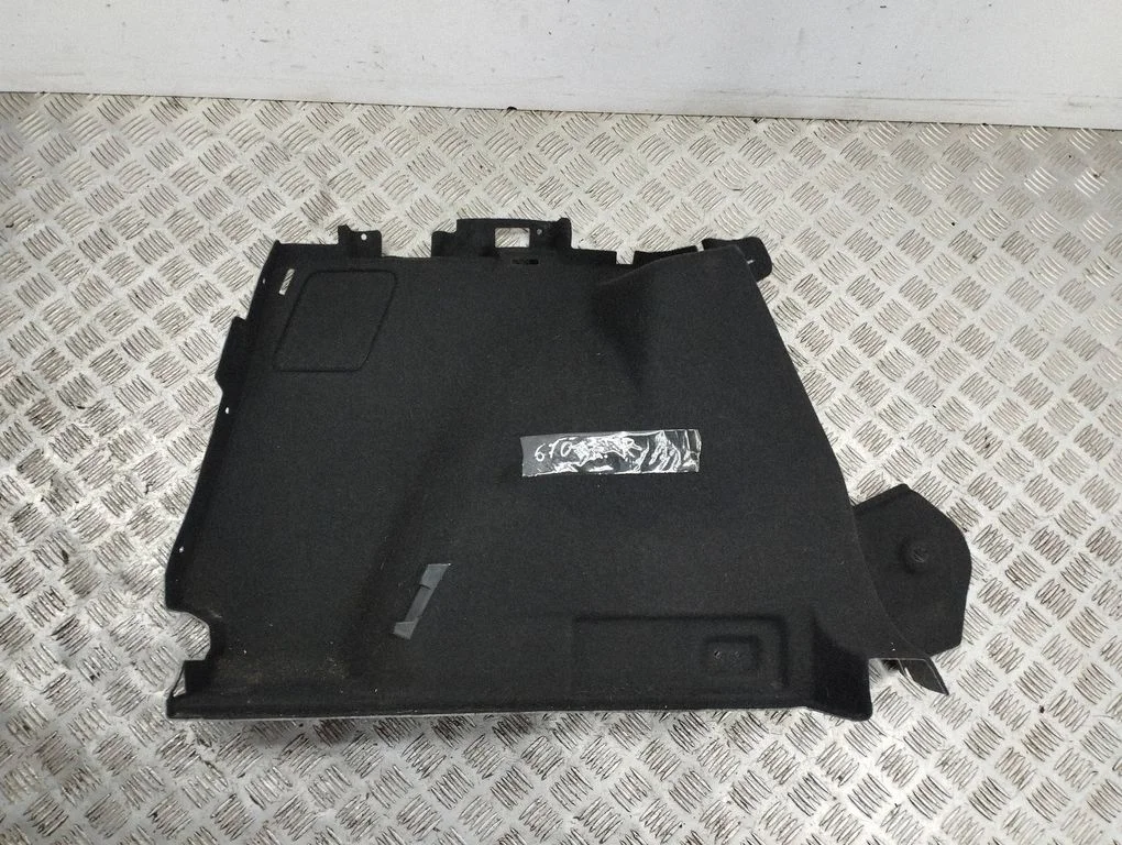 Trunk/boot lower side trim panel 575867427B