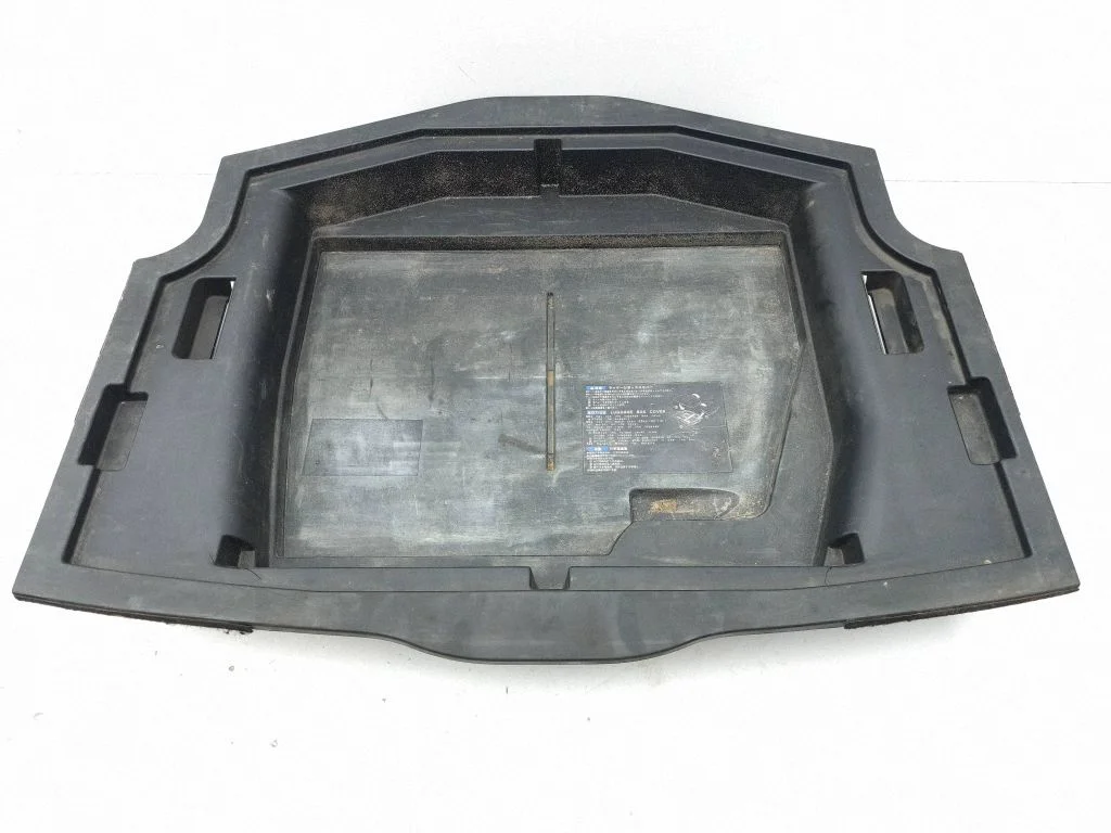 Trunk/boot floor carpet liner – Lexus IS 220D-250-350 (2006-2013)