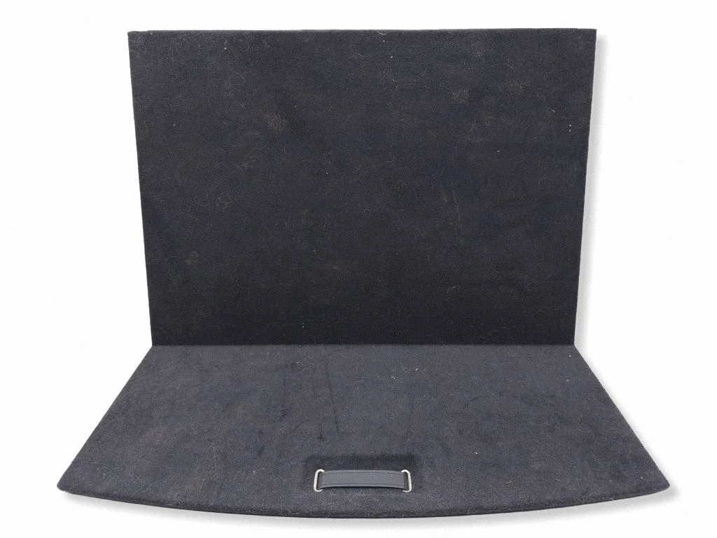 Bagāžnieka grīdas pārklājs J8A247022AE