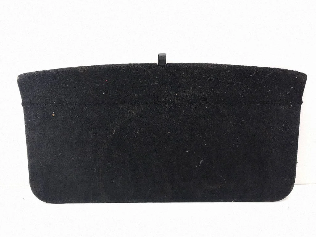 Trunk/boot floor carpet liner 1005534