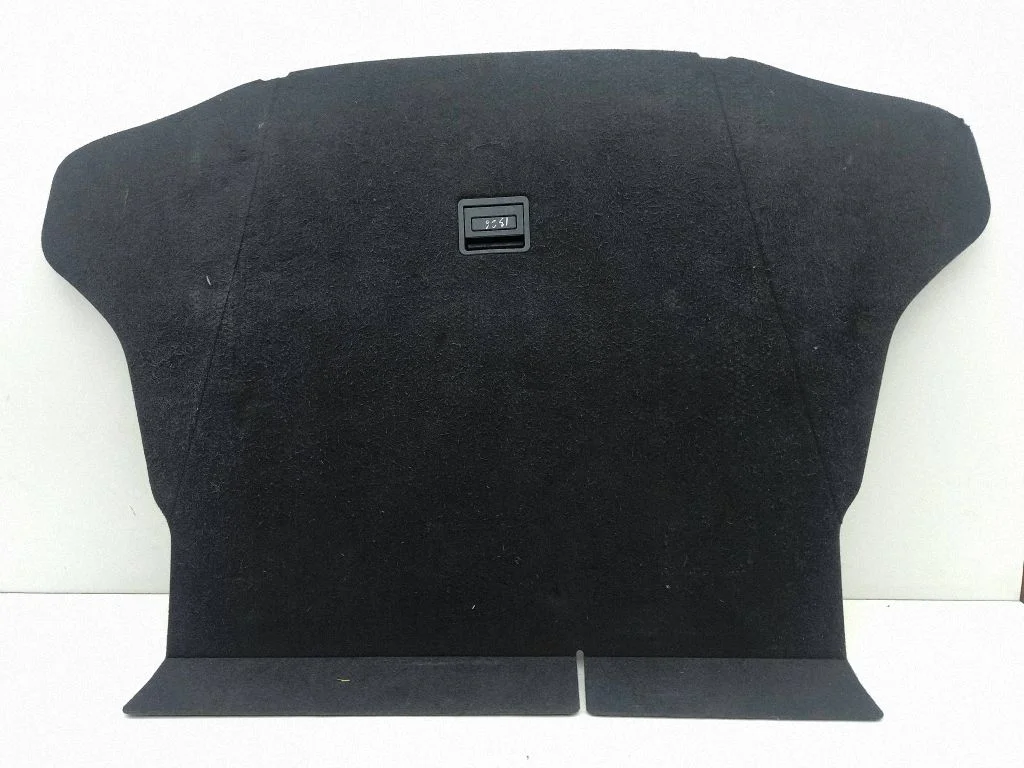 Trunk/boot floor carpet liner