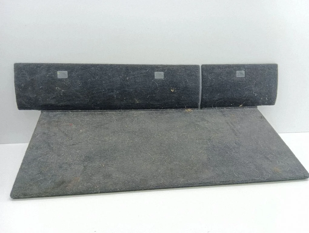 Pagasiruumi põrandavaip 289140