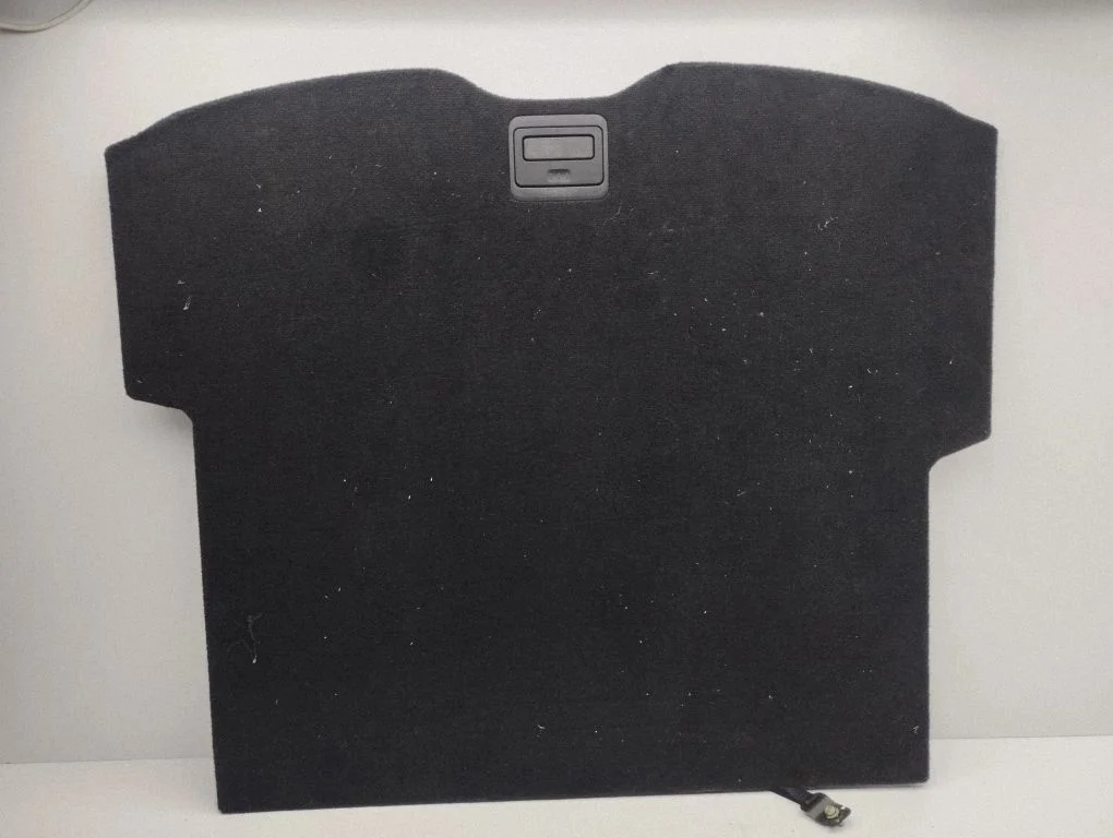 Trunk/boot floor carpet liner
