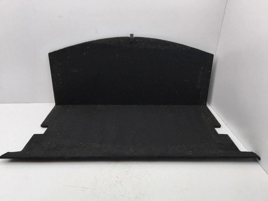 Trunk/boot floor carpet liner KB7W6883X