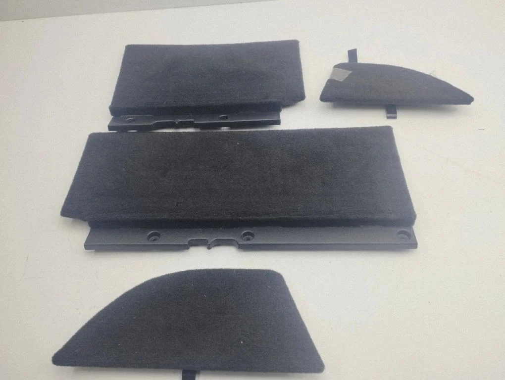 Trunk/boot floor carpet liner 84909CG000