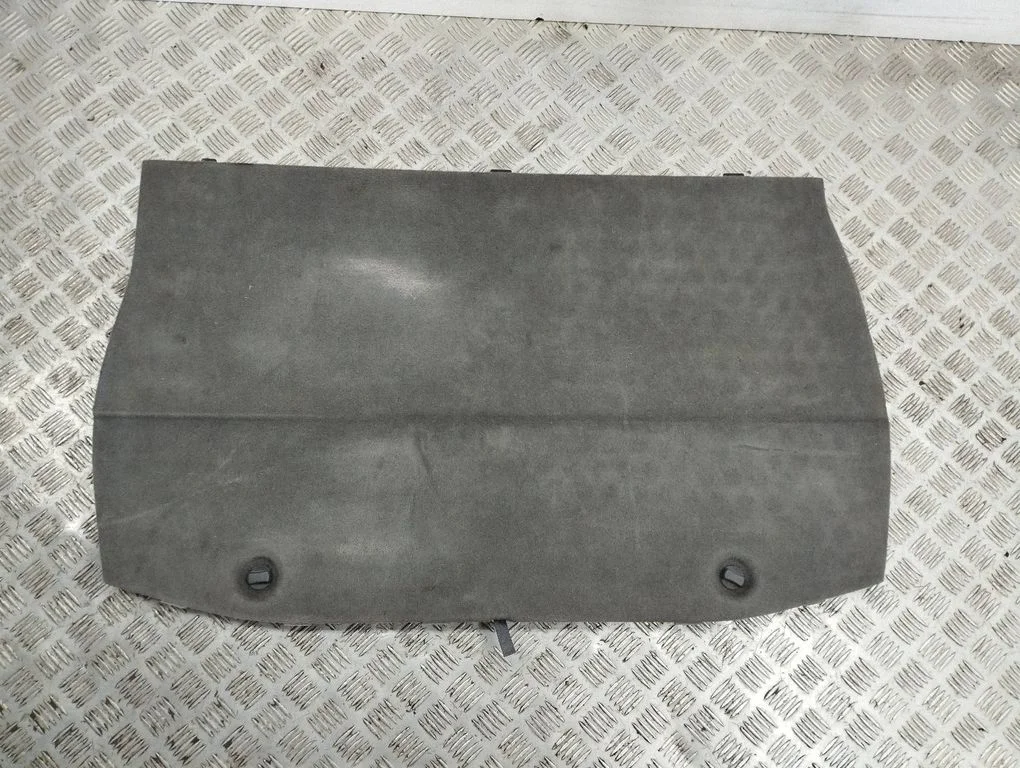 Trunk/boot floor carpet liner