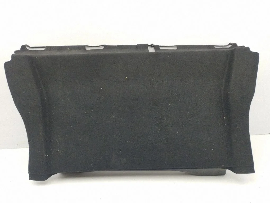 Trunk/boot floor carpet liner