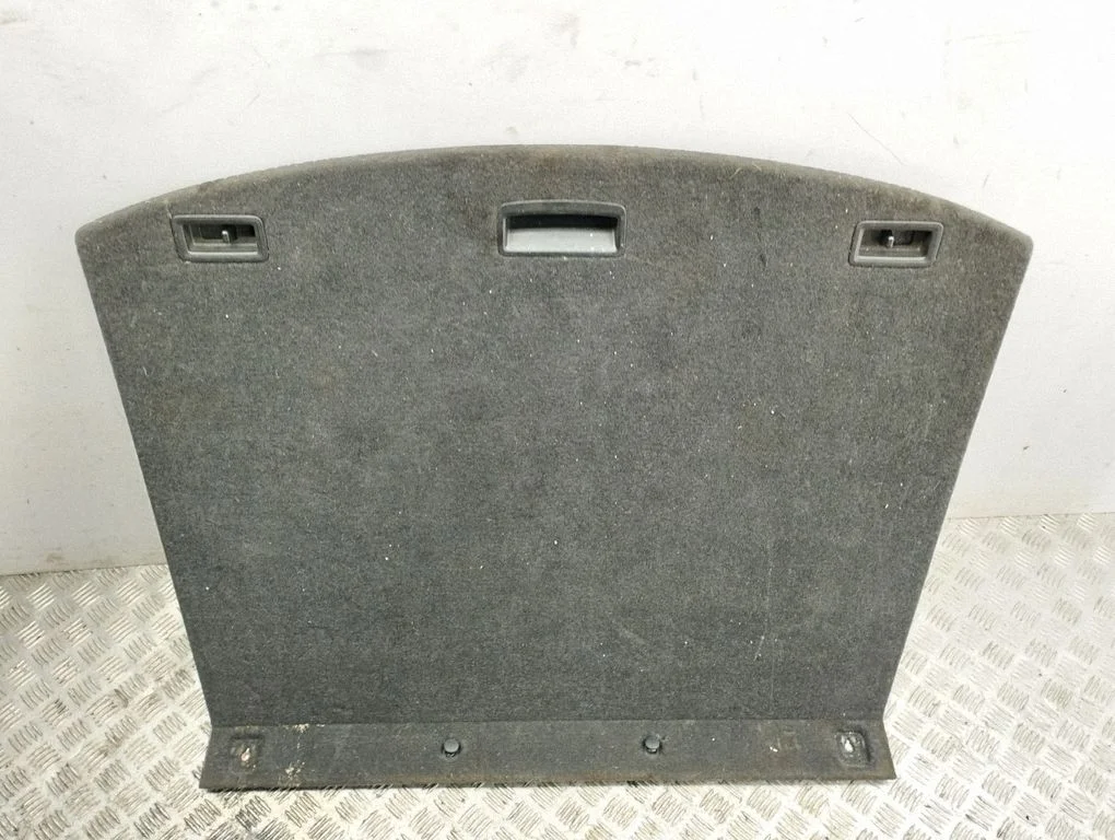Trunk/boot floor carpet liner