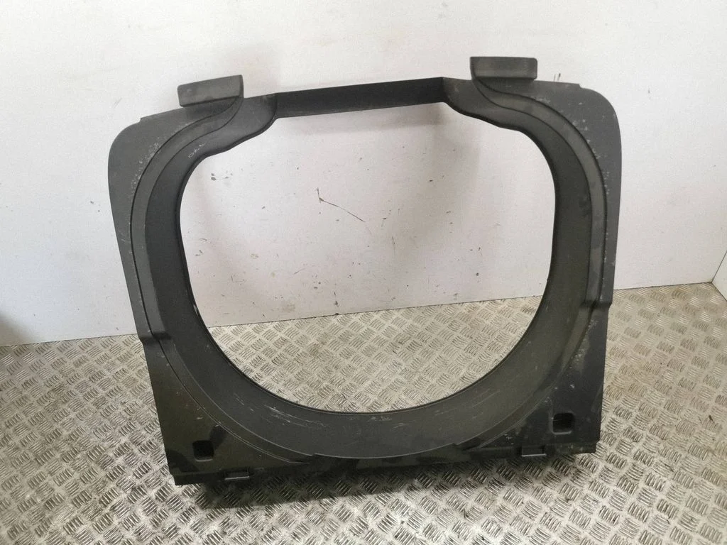 Pagasiruumi viimistluse kate – Jeep Grand Cherokee (2010-2021)