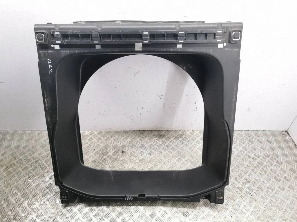 Other trunk/boot trim element 68083016AD