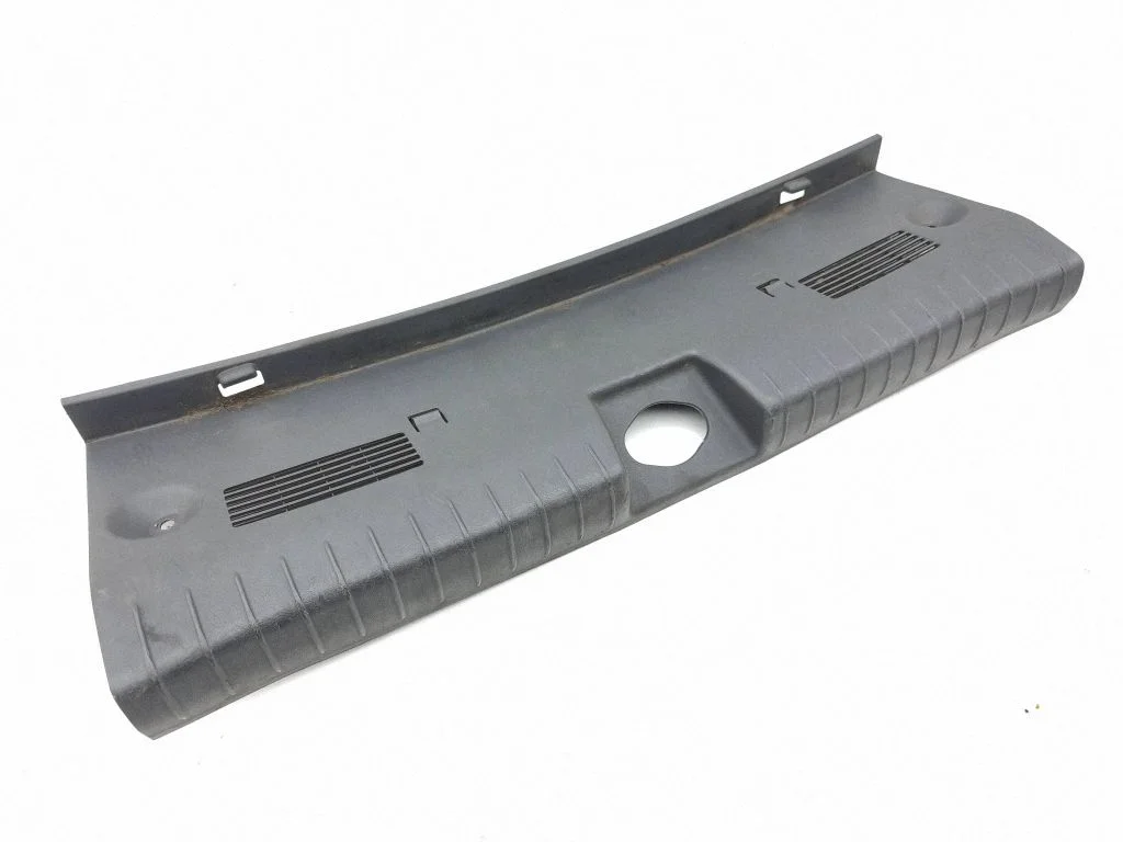Trunk/boot sill cover protection 85771G2000