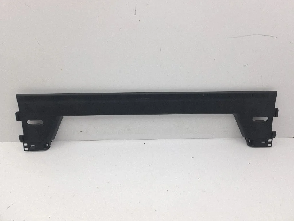 Other trunk/boot trim element – Lexus IS III XE30 (2013-2020)