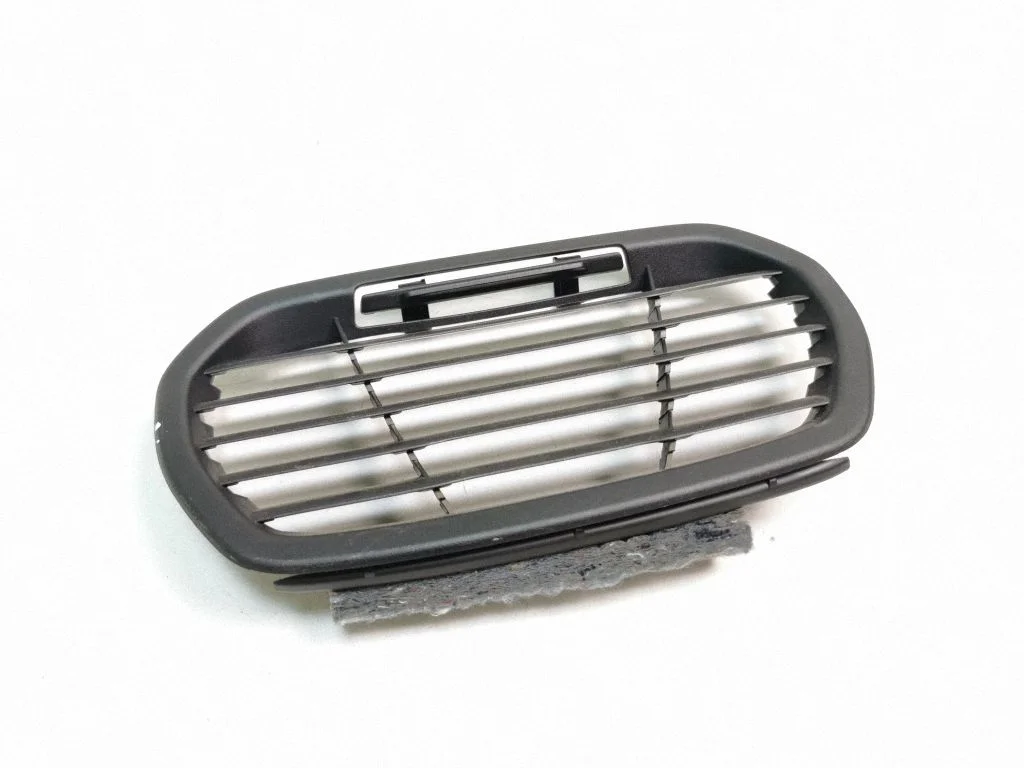 Other trunk/boot trim element 9801304477