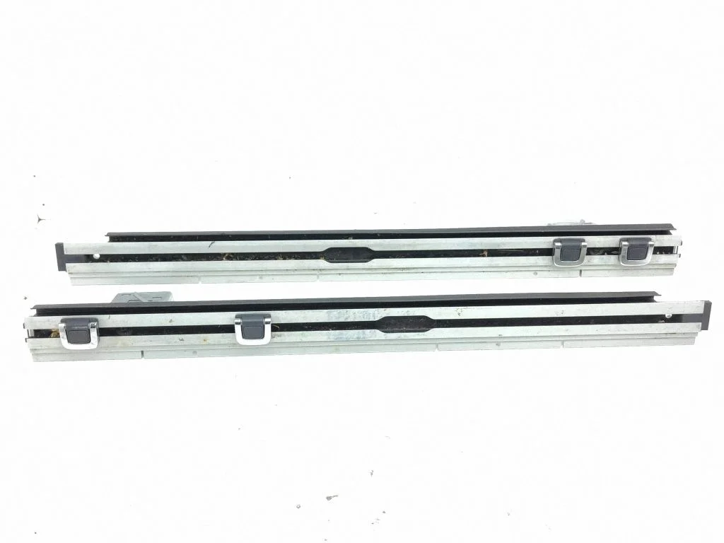 Other trunk/boot trim element
