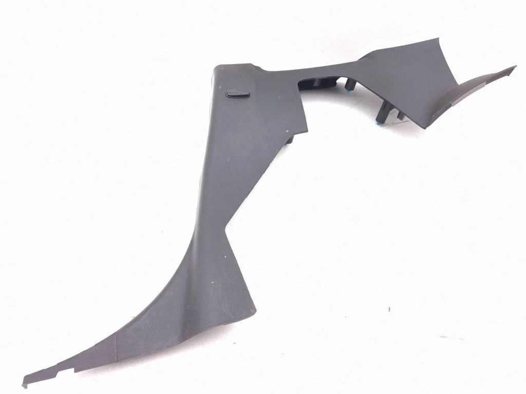 Trunk/boot side trim panel 76900CD000
