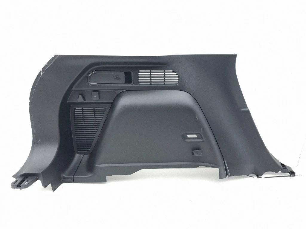 Trunk/boot side trim panel MV4BS310B01A