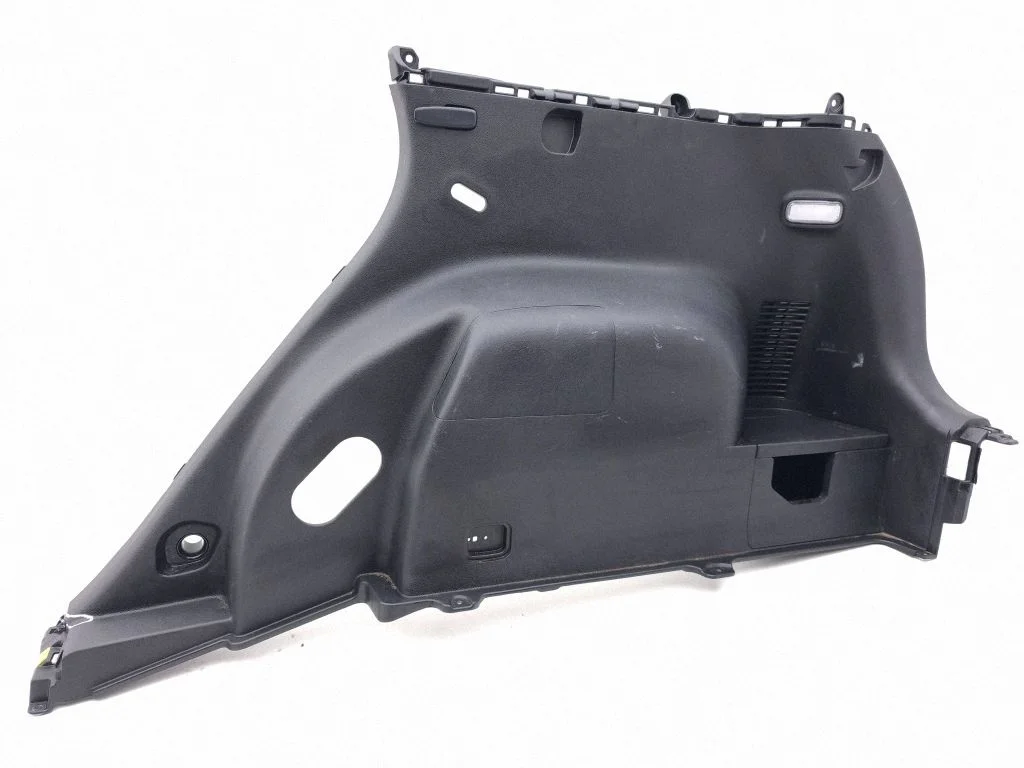 Trunk/boot side trim panel 85749Q4000