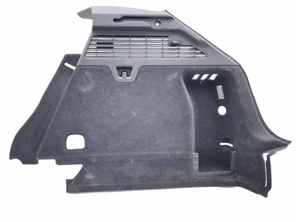 Sāna apdares panelis – Audi A3 8Y (2020-)