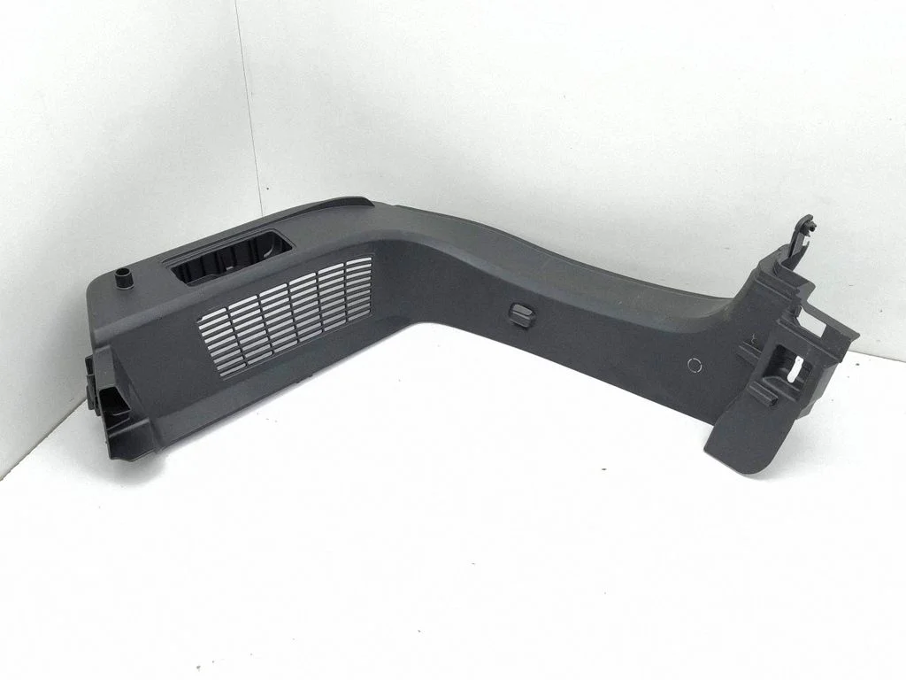 Trunk/boot side trim panel 575867762A
