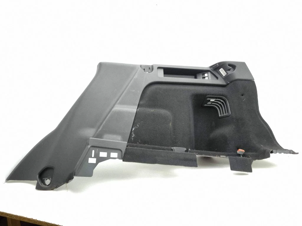 Trunk/boot side trim panel – Land Rover Discovery Sport (2014-)