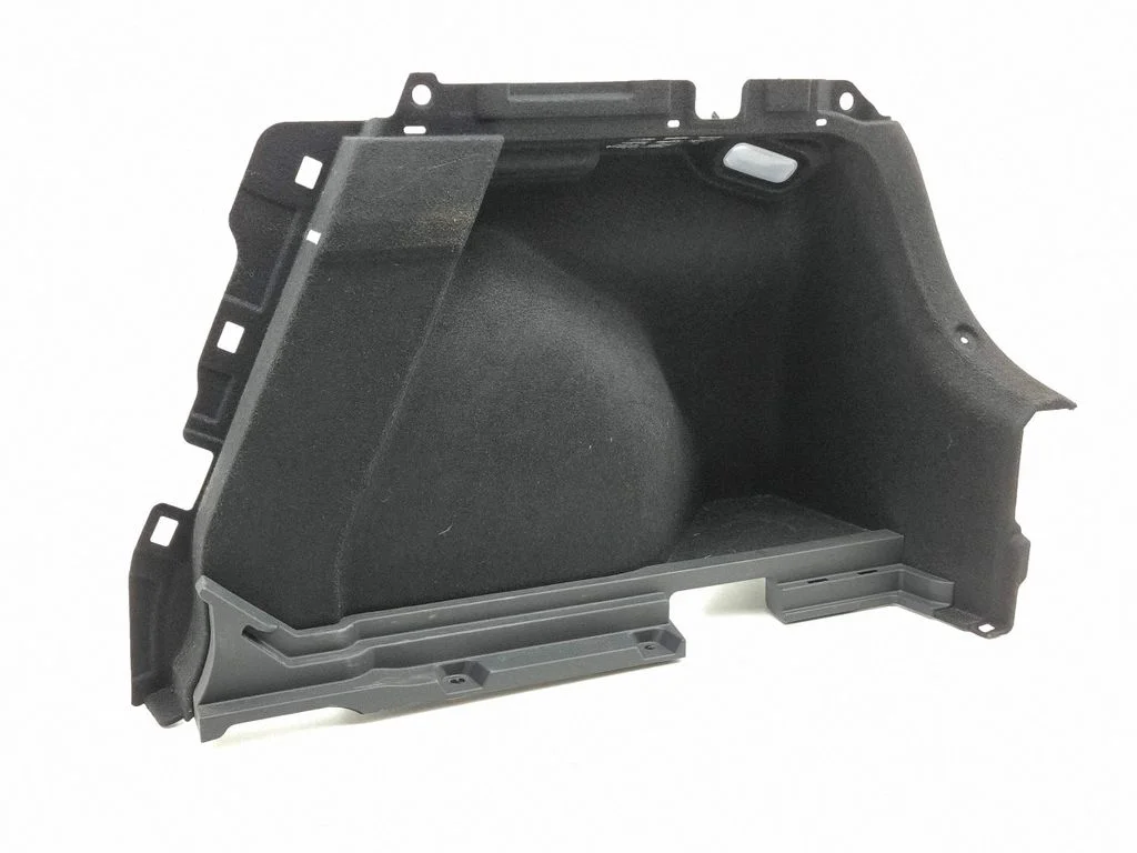 Trunk/boot side trim panel 85740G4020