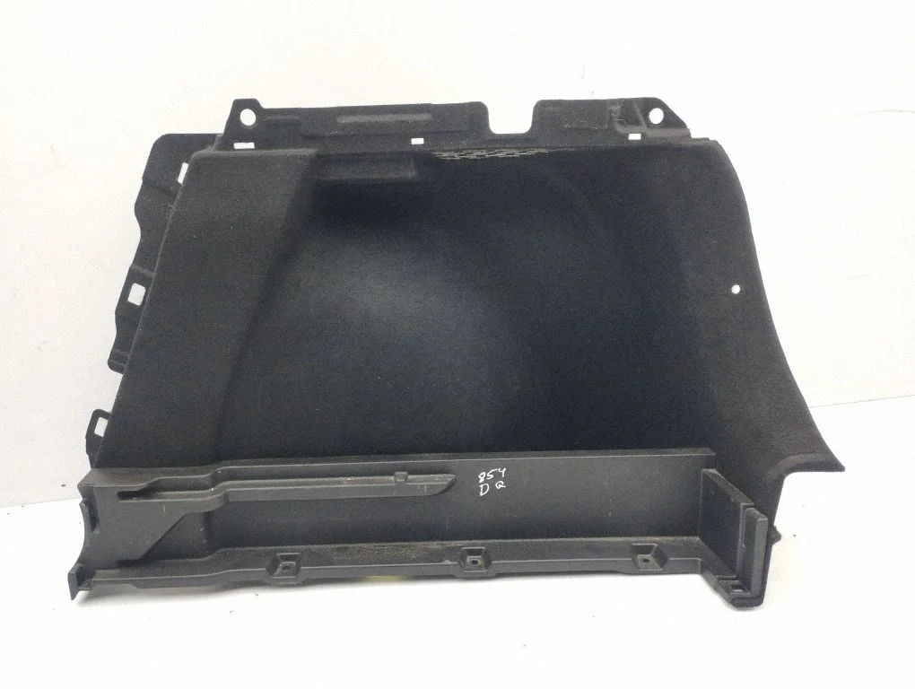 Boczny panel tapicerki bagażnika 85740J7010WK