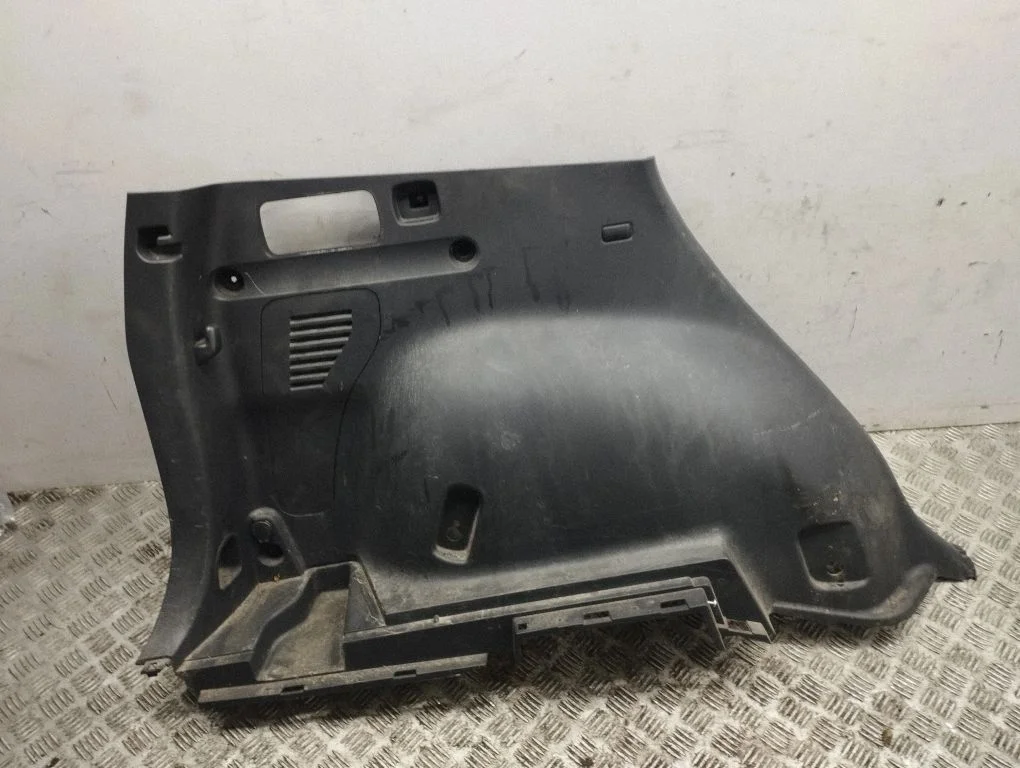 Trunk/boot side trim panel 6474042050