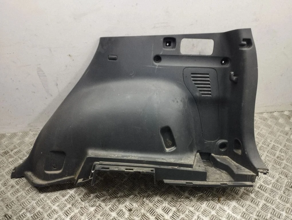 Trunk/boot side trim panel 6473042070