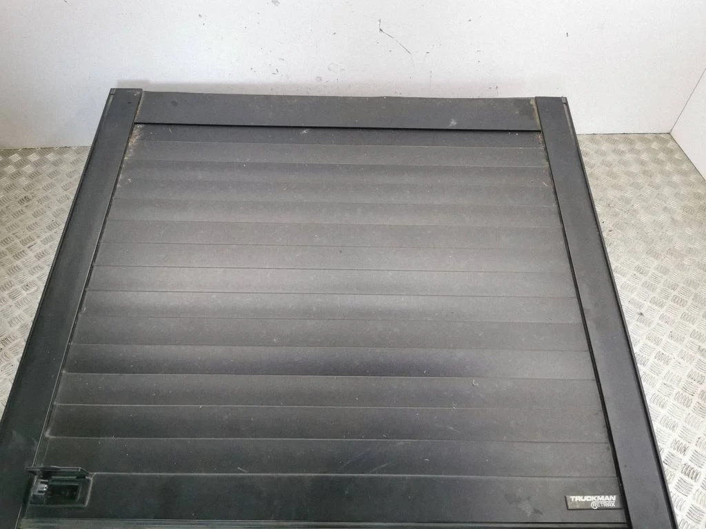 Parcel shelf load cover