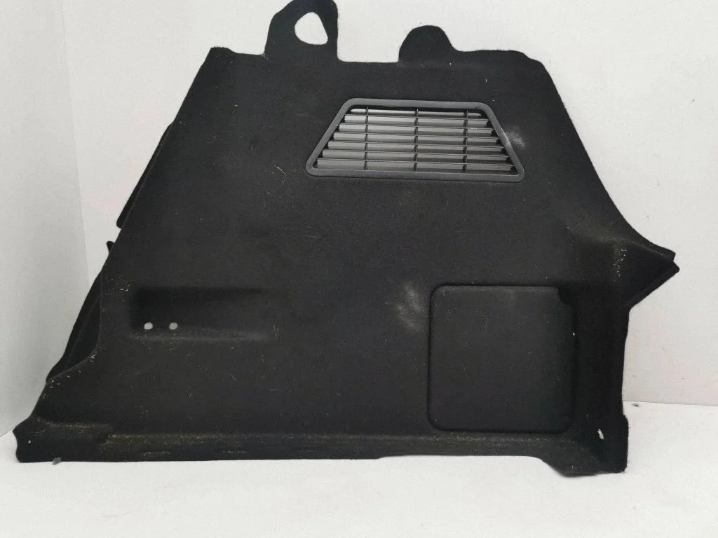 Pagasiruumi külje viimistluspaneel 849507281R