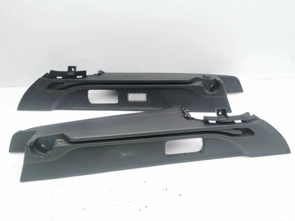 Parcel shelf load cover mount bracket 9800073277