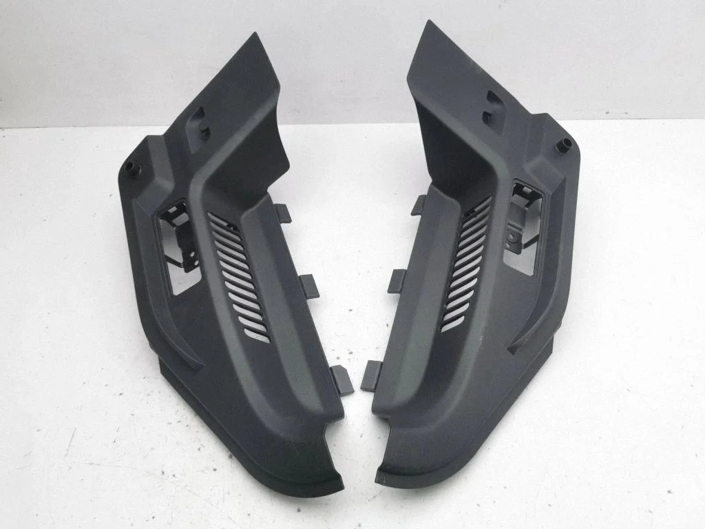 Parcel shelf load cover mount bracket 5FF867761A