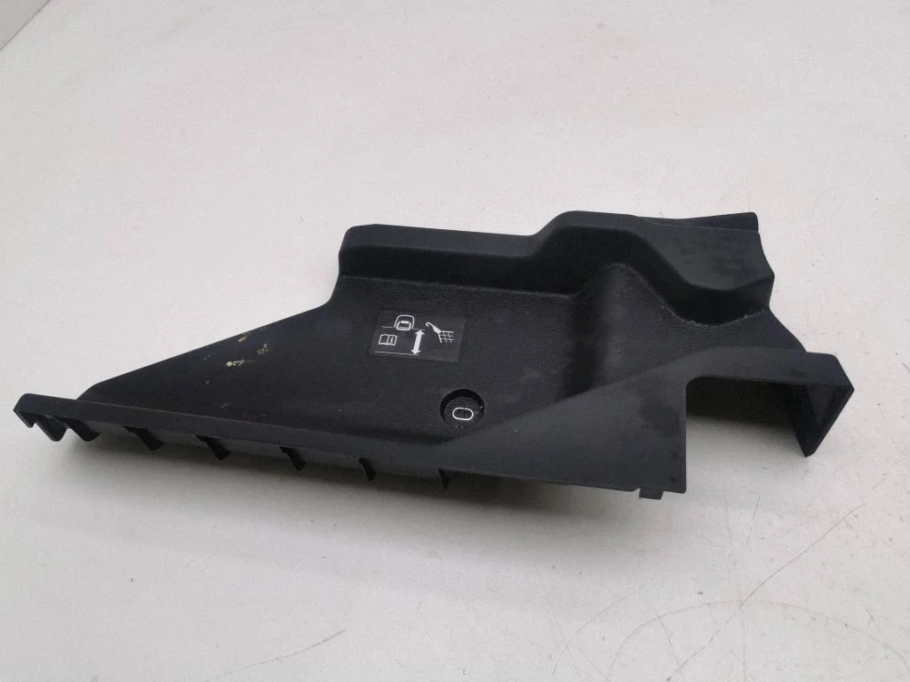 Parcel shelf load cover mount bracket 81A863423