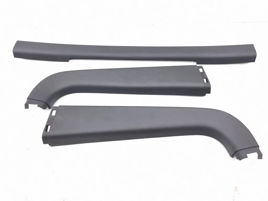Tailgate/boot cover trim set 9000CD000
