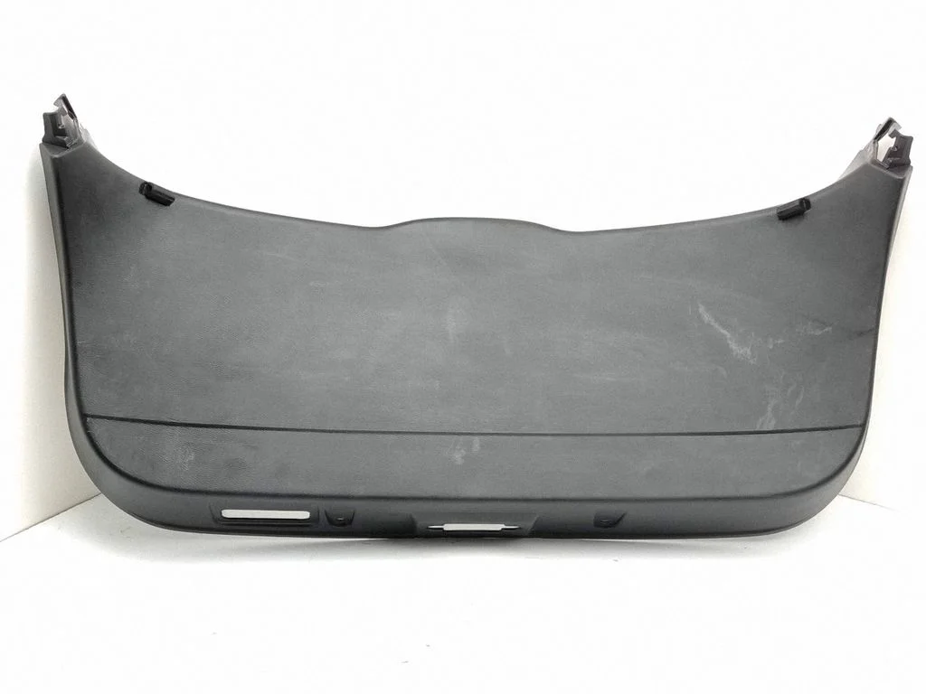 Tailgate/boot cover trim set 909015DA0A