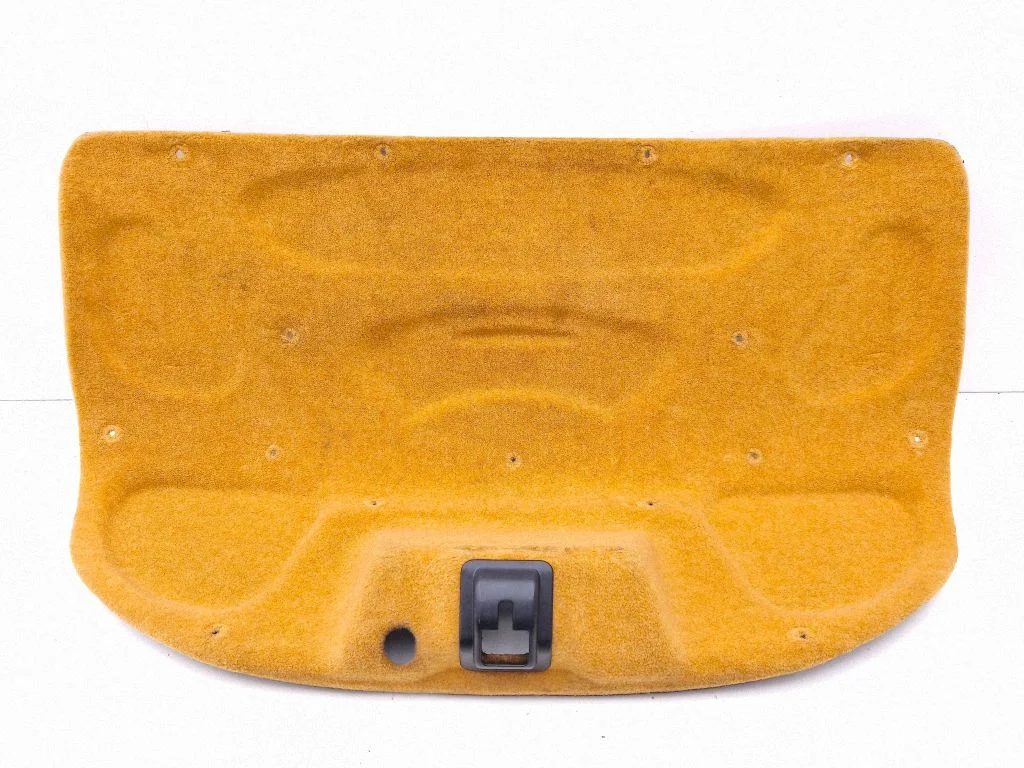 Tailgate/boot lid cover trim 067955701